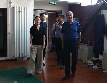 甘肅演藝集團(tuán)副總經(jīng)理王衛(wèi)平、張國偉一行到秦腔藝術(shù)劇院調(diào)研