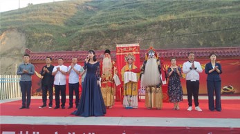 甘肅演藝集團(tuán)2019“我們的中國(guó)夢(mèng)”——文化進(jìn)萬(wàn)家暨隴原“紅色文藝輕騎兵”秦腔藝術(shù)劇院小分隊(duì)赴環(huán)縣毛井鎮(zhèn)開(kāi)展惠民演出
