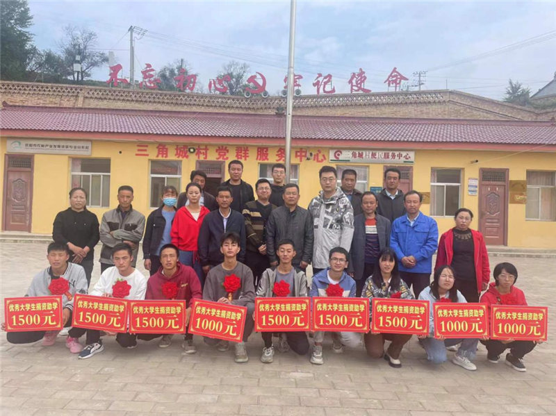 202209091662687899310689.jpg 02.jpg