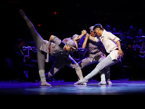 “建黨百年·春綠隴原”百部百場(chǎng)文藝展演暨省直九大文藝院團(tuán)巡禮惠民演出正式拉開帷幕！